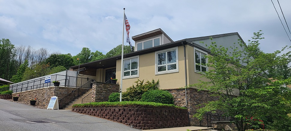 Picture of the outside of ARL building